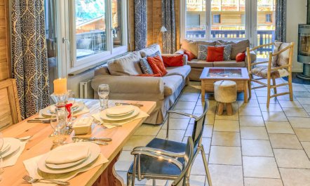 Eden Roc 53 Apartment 3 7