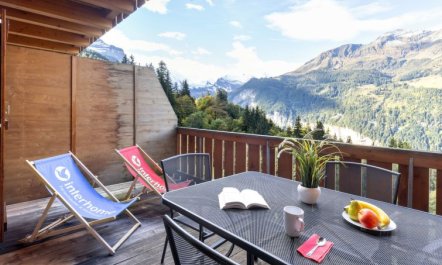 Racer's Retreat Apt.07 1