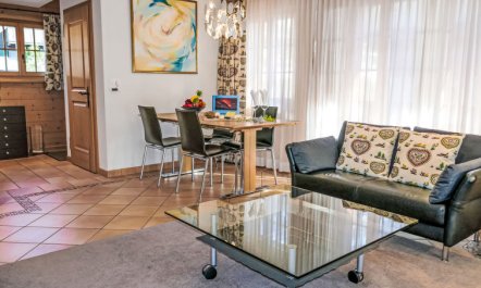 Chalet Pfingstrose 1