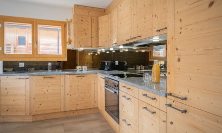 L' O 12 Apartment 3 5