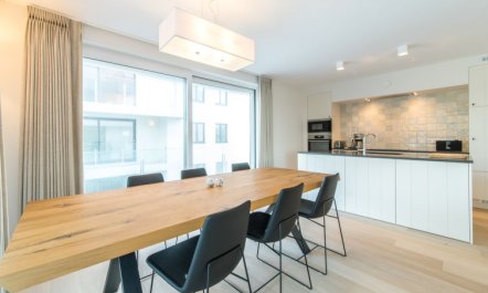 Wanderlust with garage 1