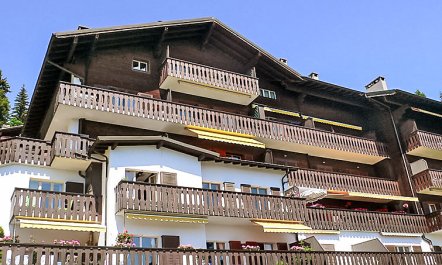 Regina B9 Apartment 10