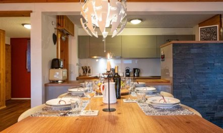 Hyacinthe 14 Apartment 5 1