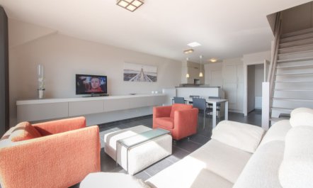 Skyview with parking and balcony 2