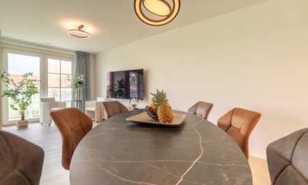 Whispering Waves with parking & terrace 7