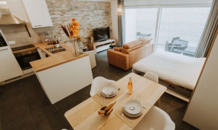 Oasi with parking and terrace 1