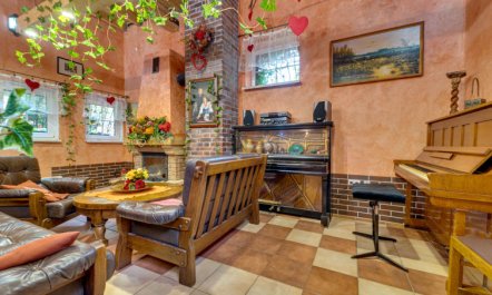 Gościniec Pod Dwoma Sercami 6