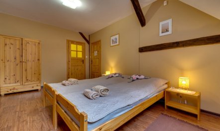 Gościniec Pod Dwoma Sercami 3