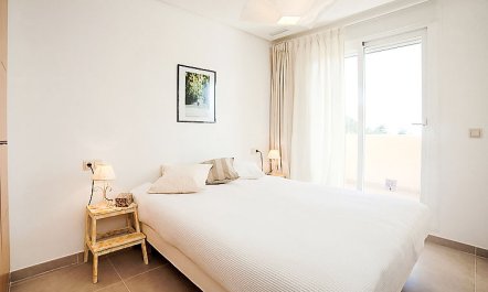 Los Lirios III Apartment 2 8