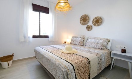 Coral Beach Apartment 6 5