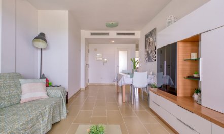 Marina Park Apartment 3 6