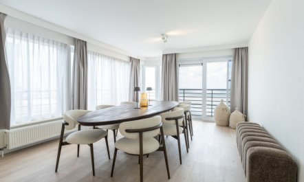 Zonnehaven with seaview