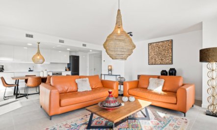 Sunrise Tower Apartment 2 5