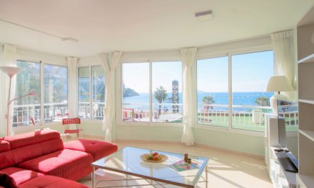 Vistas sobre el mar 5