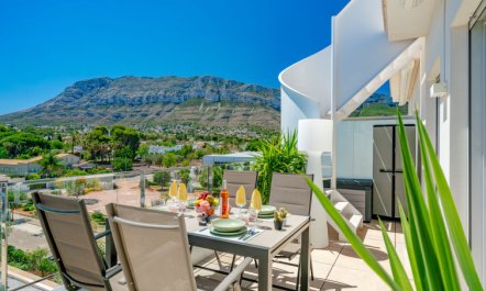 Marina Real I Penthouse Apartment 2 2