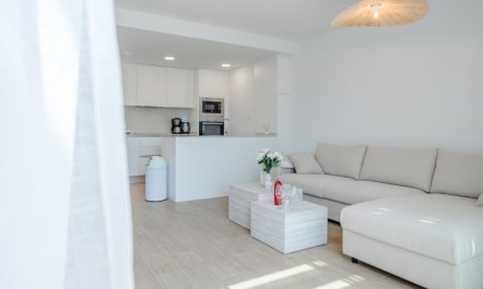 Marina Real III Apartment 7 7