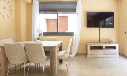 Sol Cambrils Park Holiday Home 6 7