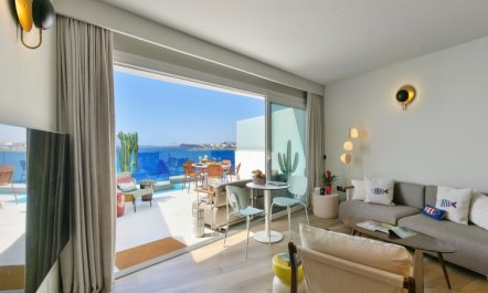 Neptuno Suite Playa 6