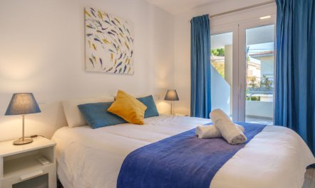 Bon Sol 100m Sandy Beach 9