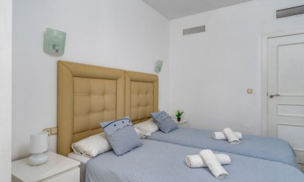 Puerto Marina Apartment 2 4