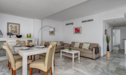 Puerto Marina Apartment 2 9