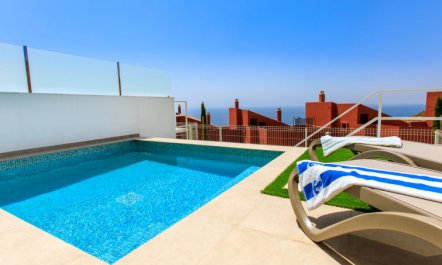 Bayview Collection free Spa & Padel 6