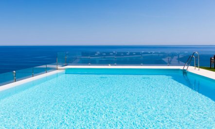 Bayview Collection free Spa & Padel 1