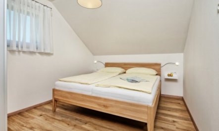 Elisabeth Apartment 3 3