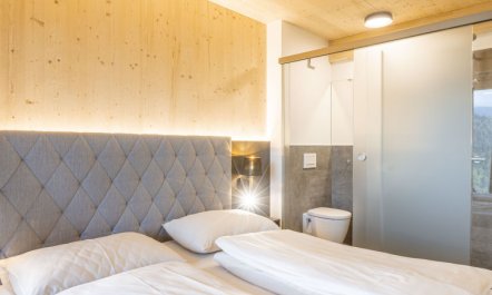 Superior #23 with Sauna & Hot Tub Holiday Home 30 6