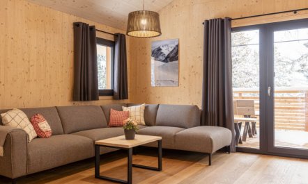 Superior Chalet mit Sprudelpool innen