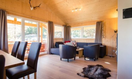 #21 mit IR-Sauna und Whirlpool Apartment 52 2