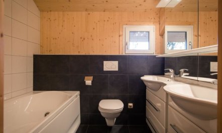 # 25 mit Sauna und Sprudelbad innen Apartment 46 5
