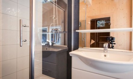 # 25 mit Sauna und Sprudelbad innen Apartment 46 7