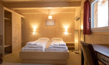 # 20 mit IR-Sauna & Sprudelwanne innen Apartment 43 2