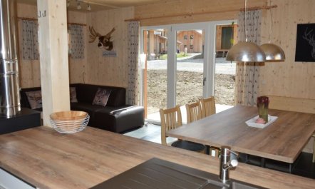 Chalet mit 4 Schlafzimmern Holiday Home 16 1