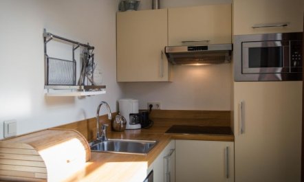 Family # 10 mit Balkon Apartment 3 2