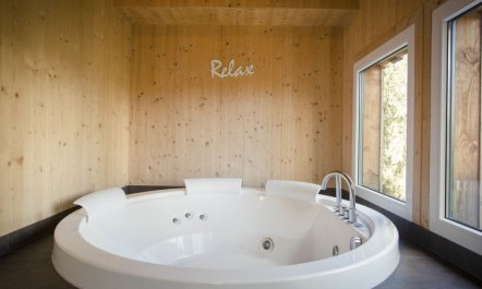 #14 mit Sauna und Sprudelbad Innen Apartment 49 4