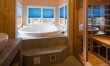 #27 mit IR-Sauna und Sprudelbad Innen Apartment 33 4