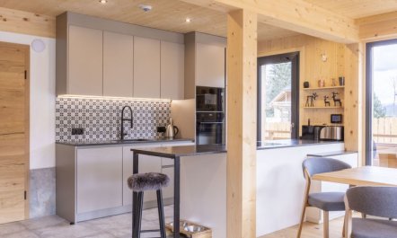 #7b mit Sauna & Pool Villa 18 5