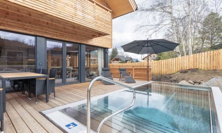 #7b mit Sauna & Pool Villa 18