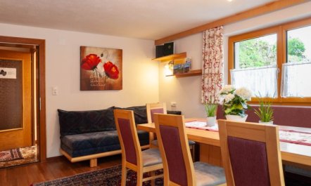 Aurora Apartment Top I 7