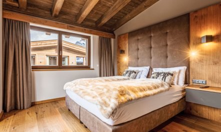 Chalet mit 4 Schlafzimmern Holiday Home 11 7