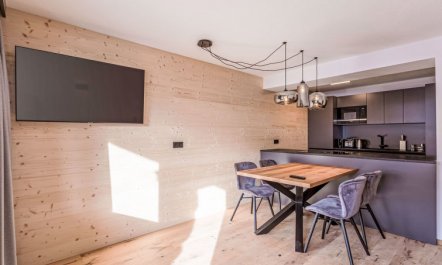 mit 1 Schlafzimmer 2