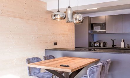 mit 1 Schlafzimmer 5