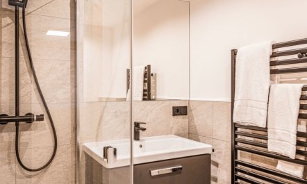 mit 1 Schlafzimmer 4