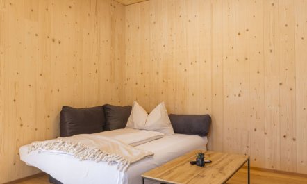 mit 1 Schlafzimmer 6