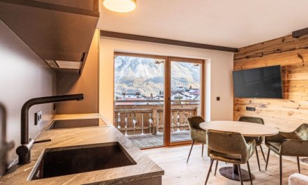 mit 2 Schlafzimmer Apartment 2 4