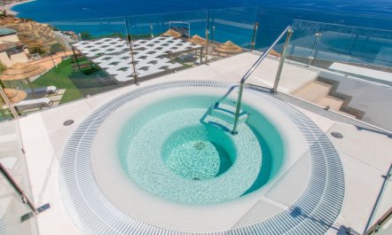 Bayviewhill Luxury free Spa & Padle 4