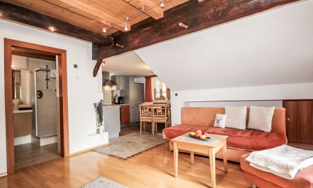 Beim Holzschnitzer 6