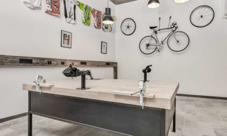 The Peak Holiday Home 10 6